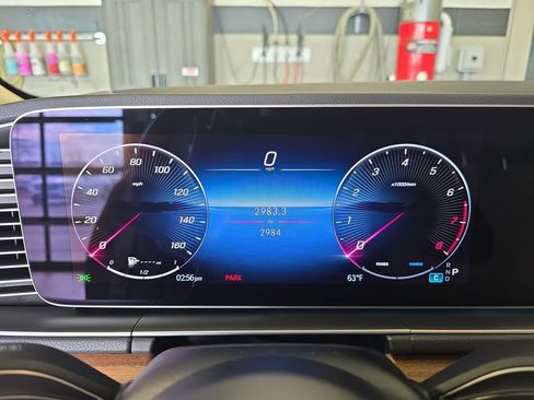 Certified 2025 Mercedes-Benz GLE 350 4MATIC image 25