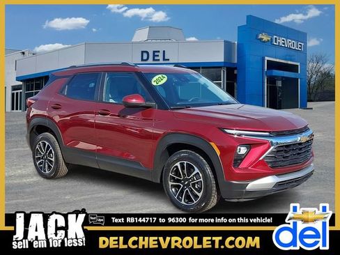 Used 2024 Chevrolet TrailBlazer LT AWD/4WD image 1