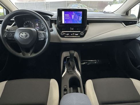Used 2024 Toyota Corolla LE FWD image 24