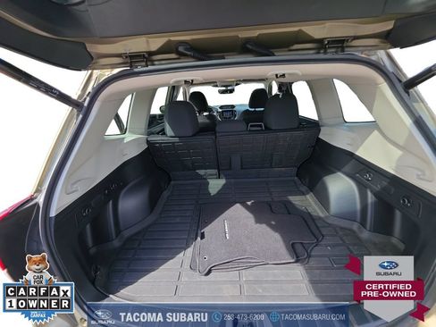 Used 2024 Subaru Forester Premium AWD/4WD image 19