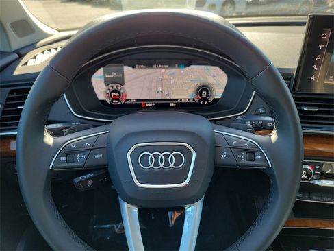 Certified 2023 Audi Q5 2.0T Premium Plus w/ Premium Plus Package image 8