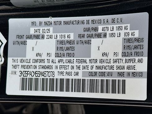 Used 2025 MAZDA MAZDA3 s image 12