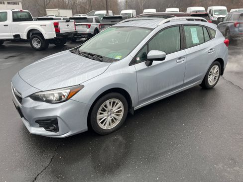 Used 2018 Subaru Impreza 2.0i Premium image 25
