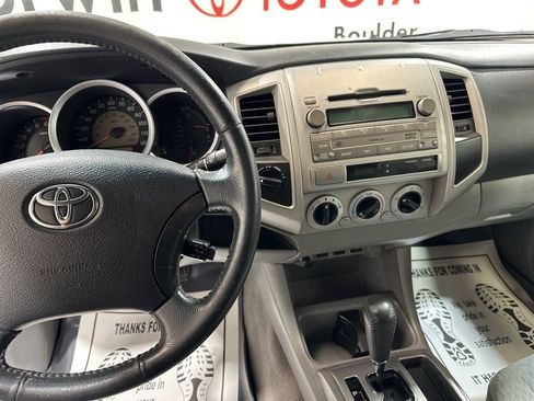 Used 2010 Toyota Tacoma 4x4 Double Cab image 26