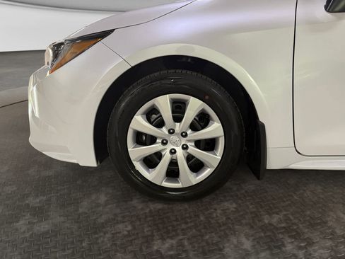New 2026 Toyota Corolla LE FWD image 18