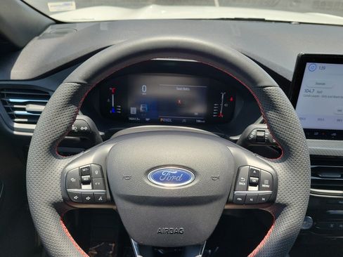 Used 2023 Ford Escape ST-Line w/ Tech Pack #1 FWD image 23