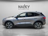 Used 2022 Ford Escape SE w/ SE Sport Appearance Package image 2