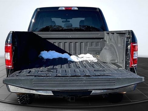 Used 2020 Ford F150 XLT image 7