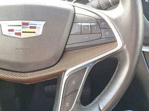Used 2017 Cadillac XT5 Platinum w/ Driver Assist Package image 22