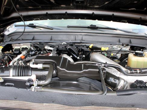 Used 2013 Ford F250 Lariat w/ Lariat Ultimate Pkg image 39