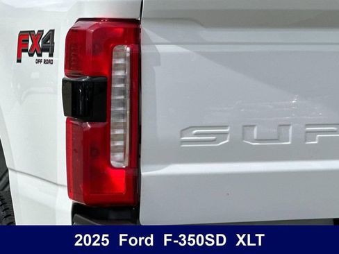 Used 2025 Ford F350 XLT w/ 360-Degree Camera Package AWD/4WD image 37