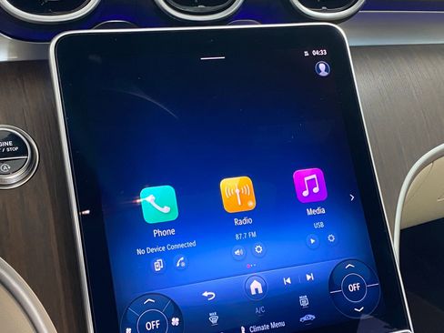 Certified 2025 Mercedes-Benz C 300 4MATIC Sedan image 25