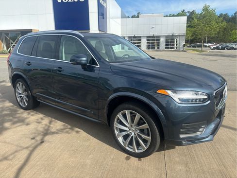 Used 2023 Volvo XC90 B5 Core w/ Protection Package Premier AWD/4WD image 30