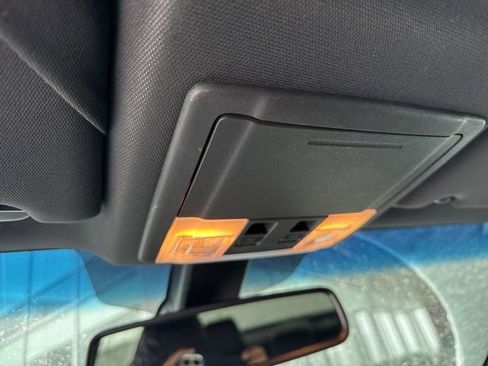 Used 2019 Ford Taurus Limited image 20