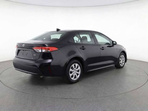 Used 2024 Toyota Corolla LE FWD image 6