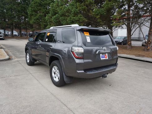 Used 2017 Toyota 4Runner SR5 Premium image 18