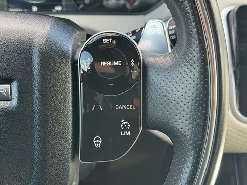 Used 2020 Land Rover Range Rover Velar R-Dynamic S image 13