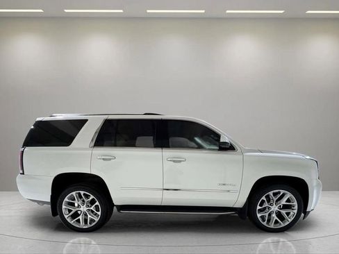 Used 2018 GMC Yukon Denali w/ Open Road Package image 2