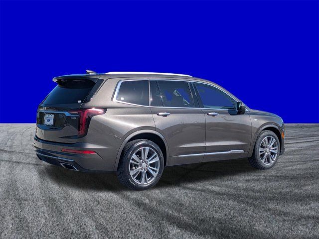Used 2020 Cadillac XT6 Premium Luxury FWD image 4