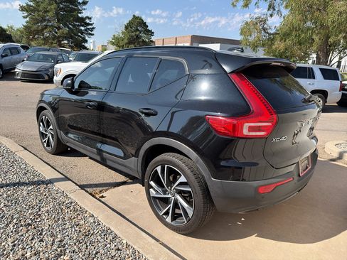 Used 2021 Volvo XC40 T5 R-Design AWD/4WD image 4