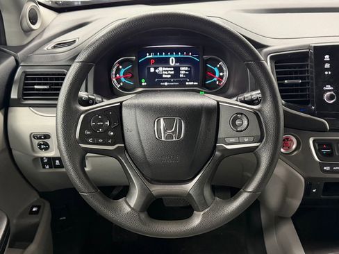 Used 2020 Honda Pilot EX image 16