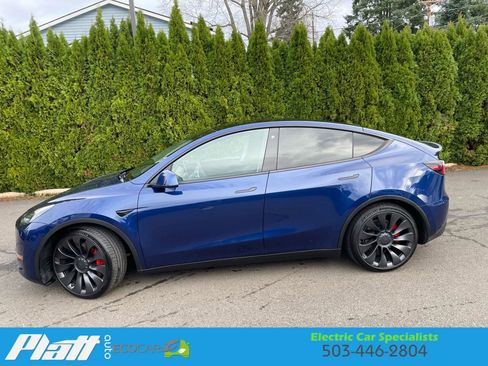 Used 2020 Tesla Model Y Performance image 5