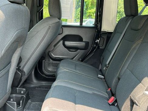 Certified 2025 Jeep Wrangler Unlimited Sport AWD/4WD image 22