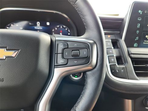 Used 2022 Chevrolet Tahoe LT w/ Luxury Package image 22