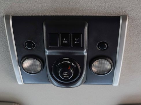 Used 2013 Toyota FJ Cruiser 4WD w/ Trail Teams Special Edition image 27