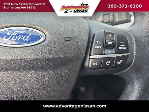 Used 2021 Ford Escape SE image 12