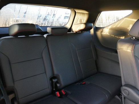 New 2026 Chevrolet Traverse Z71 image 11