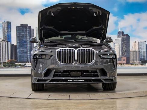 New 2026 BMW ALPINA XB7 image 4