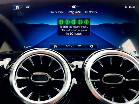 Certified 2025 Mercedes-Benz GLA 35 AMG GLA 35 AMG image 41