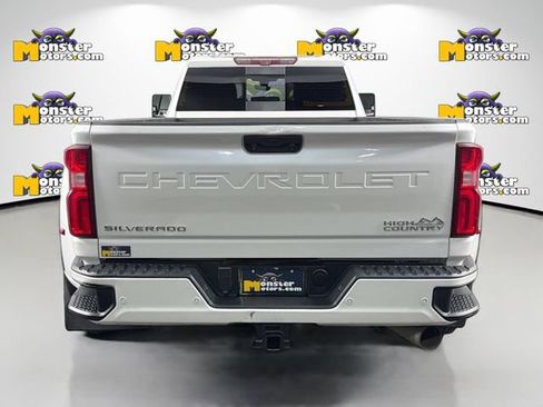 Used 2020 Chevrolet Silverado 3500 High Country w/ Technology Package AWD/4WD image 6