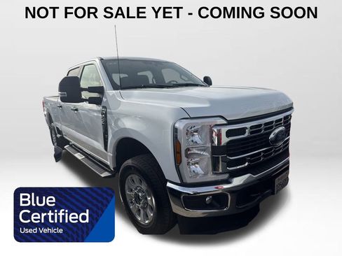 Used 2024 Ford F250 XLT image 1