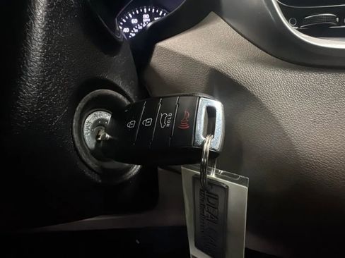Used 2020 Kia Sorento LX w/ LX I4 Convenience Package FWD image 14