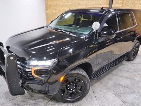 Used 2021 Chevrolet Tahoe 4WD image 3