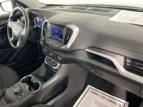 Used 2022 GMC Terrain SLE w/ Driver Convenience Package image 30