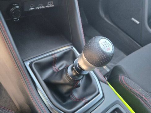 Used 2025 Subaru WRX Premium AWD/4WD image 18