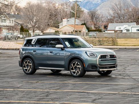 New 2026 MINI Cooper Countryman S image 3