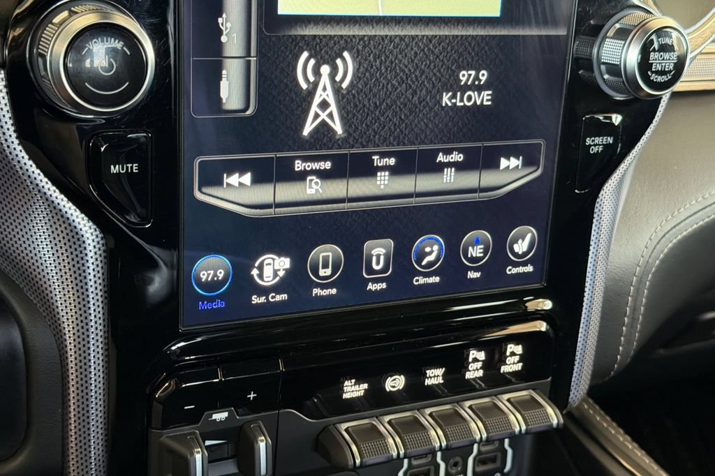 Used 2019 RAM 3500 Limited AWD/4WD image 17