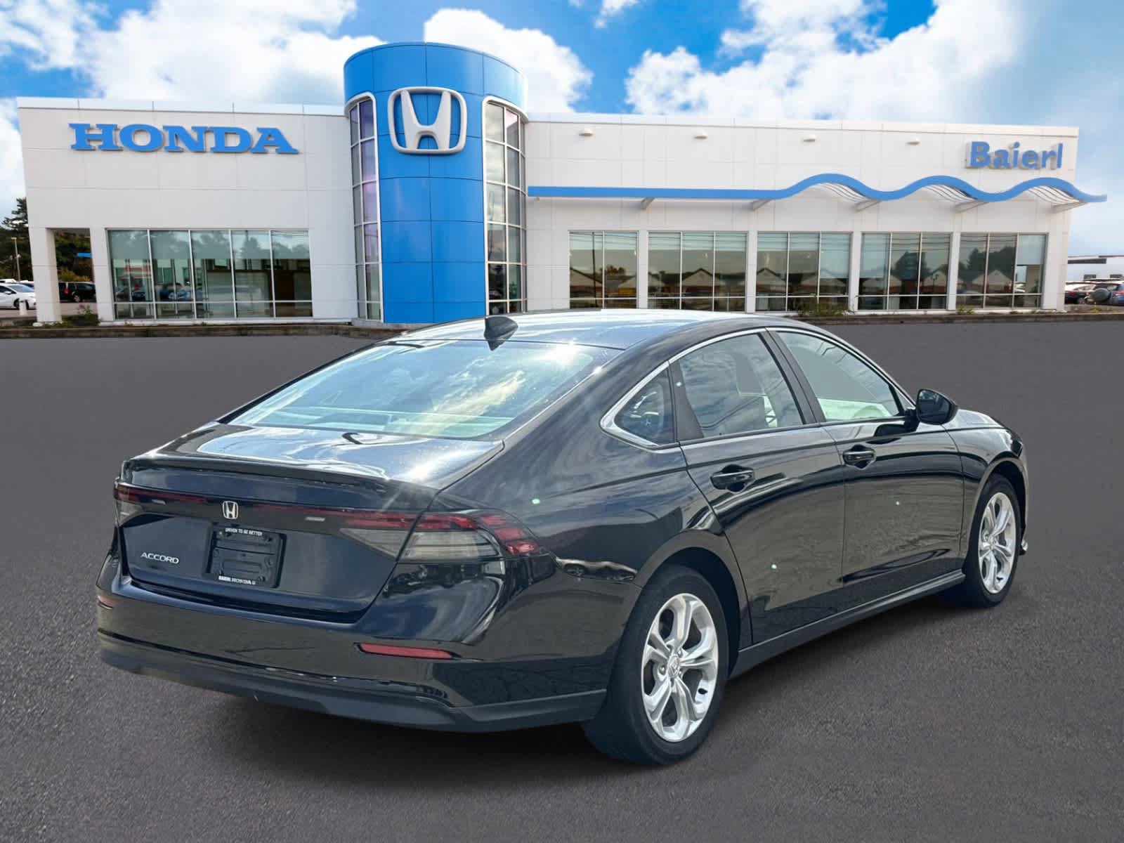 Used 2023 Honda Accord LX image 5