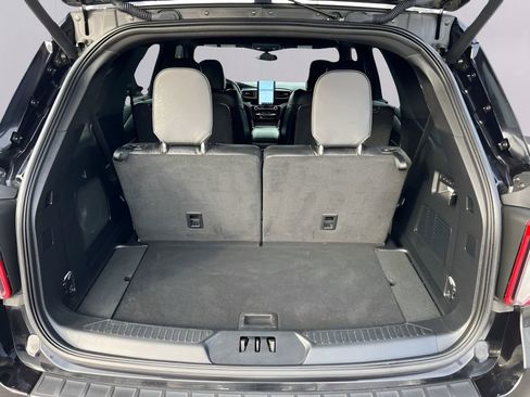 Used 2023 Ford Explorer ST w/ Equipment Group 401A image 15