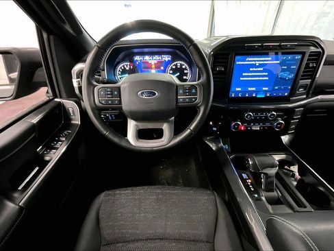 Certified 2022 Ford F150 XLT w/ Equipment Group 302A High image 5