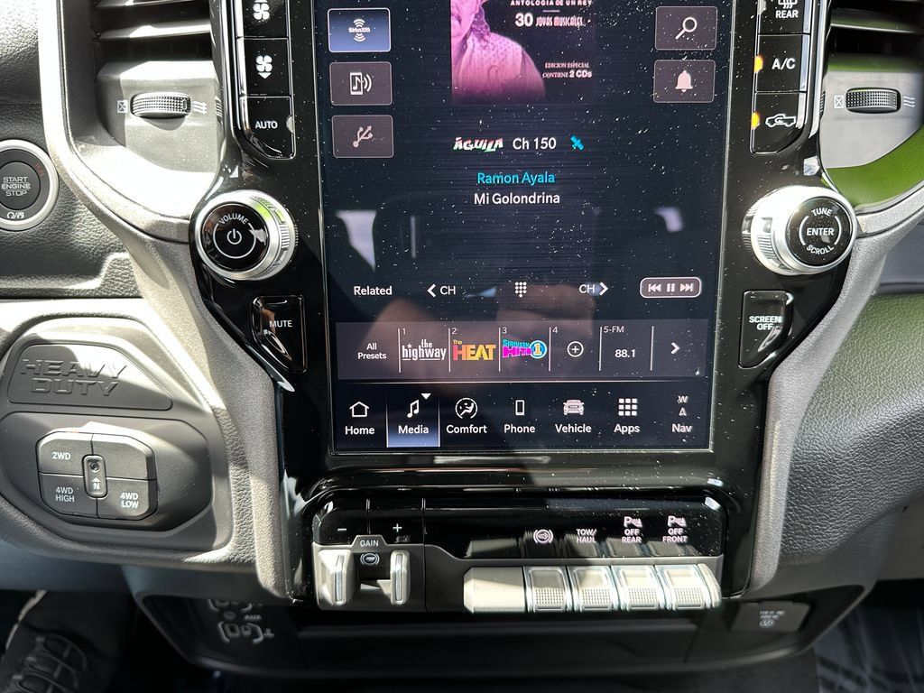 New 2026 RAM 3500 Tradesman AWD/4WD image 24