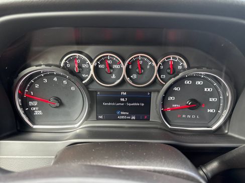 Used 2021 Chevrolet Silverado 1500 LT w/ All Star Edition Plus AWD/4WD image 17
