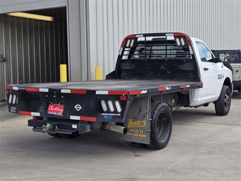 Used 2018 RAM 3500 Tradesman w/ Power & Remote Entry Group image 9