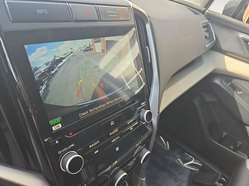 Certified 2022 Subaru Ascent Premium w/ Convenience Package image 19