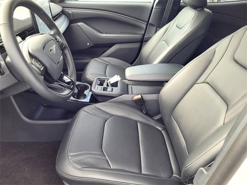 New 2025 Ford Mustang Mach-E Premium image 7