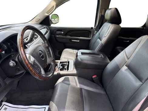 Used 2013 GMC Yukon Denali AWD/4WD image 12